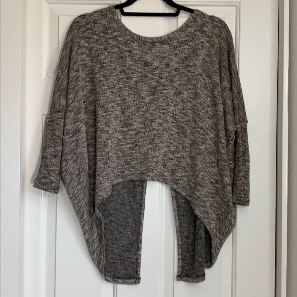 3/4 Sleeve Jella Couture sweater